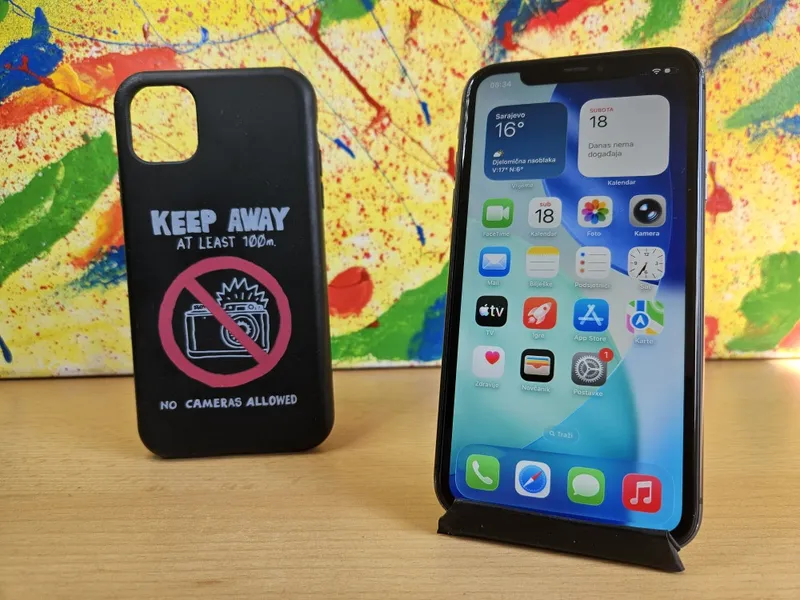 Apple iPhone 11, slika 1