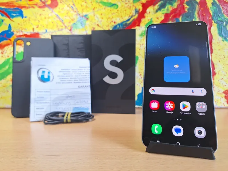 Samsung Galaxy S22+, slika 1