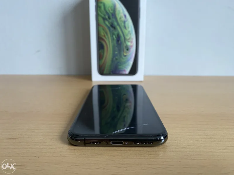 Apple iPhone XS