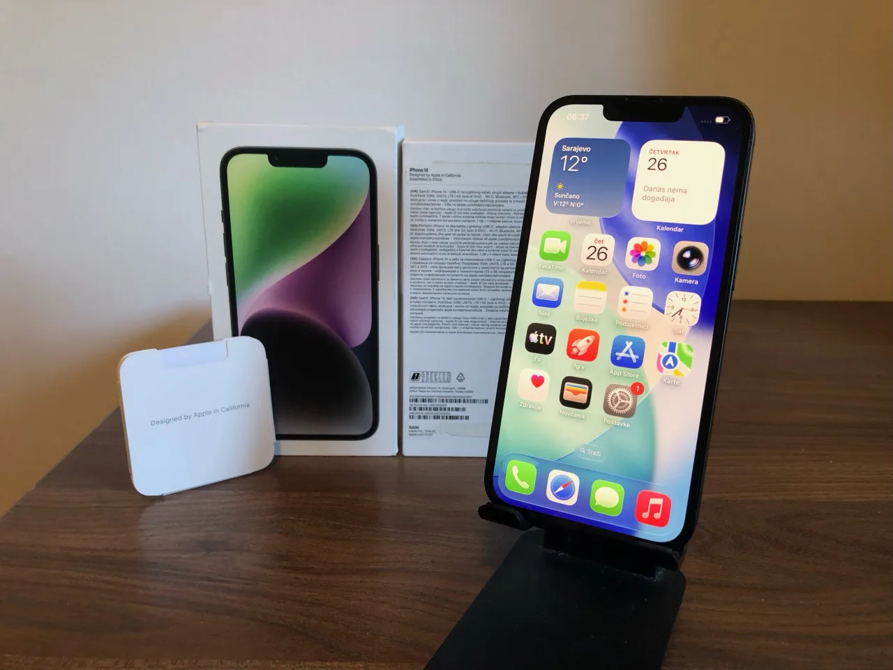 Apple iPhone 14