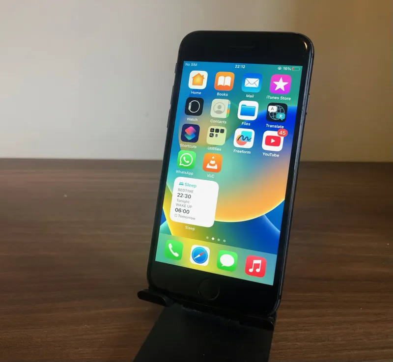 Apple iPhone 8
