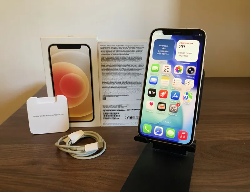 Apple iPhone 12 Mini