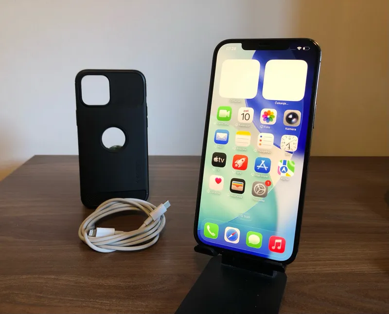 Apple iPhone 12 Pro Max
