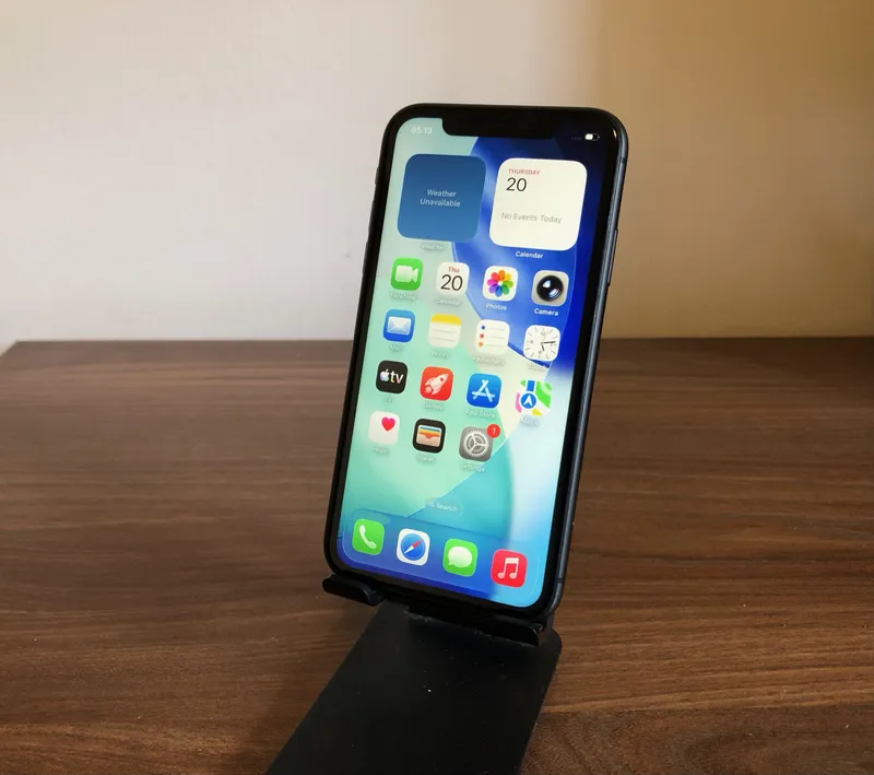 Apple iPhone 11