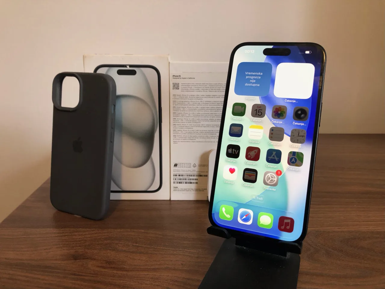 Apple iPhone 15
