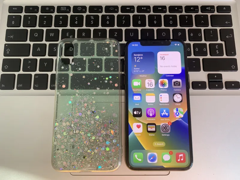 Apple iPhone XS, slika 1