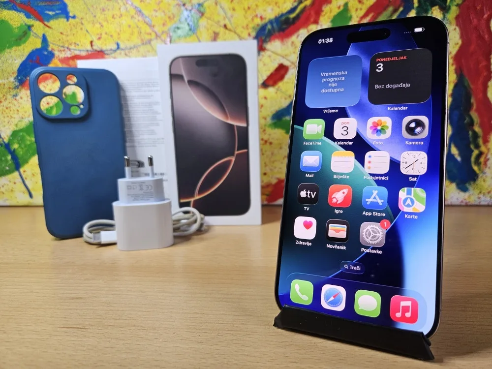 Apple iPhone 16 Pro
