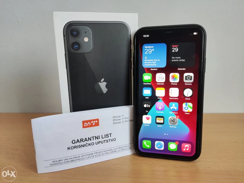 Apple iPhone 11