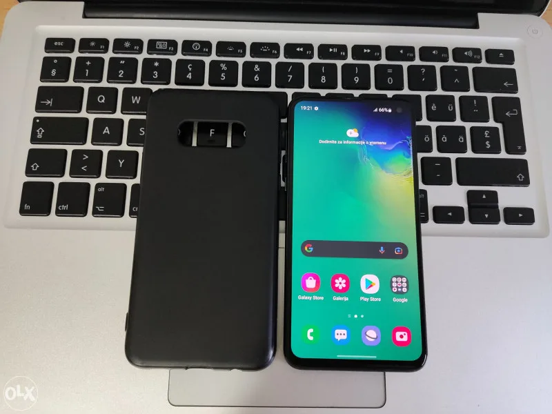 Samsung Galaxy S10e