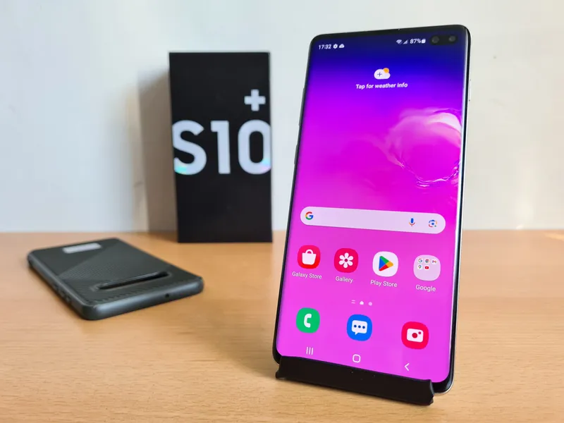 Samsung Galaxy S10+, slika 1