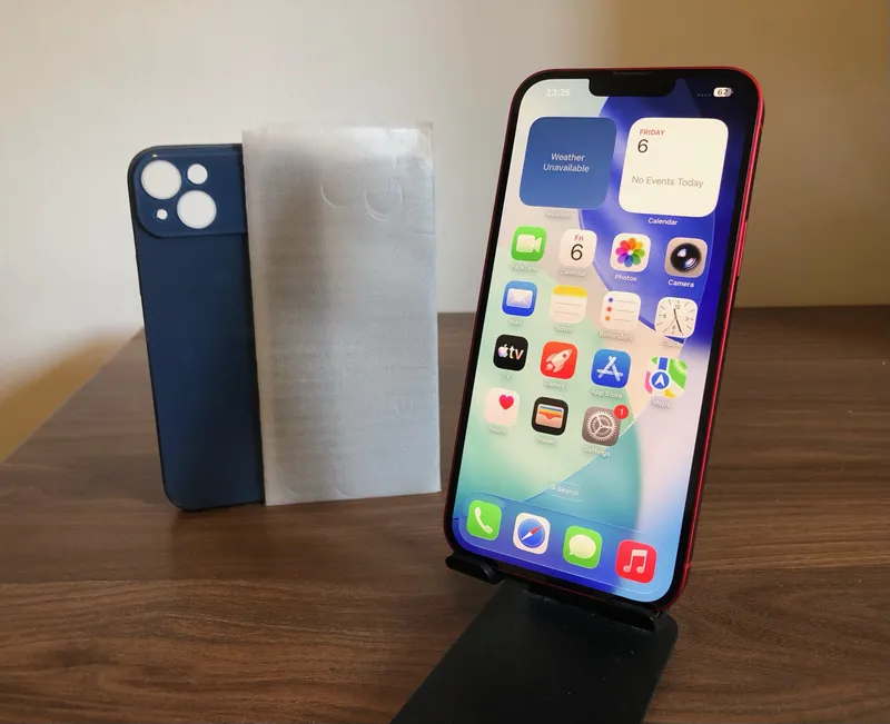 Apple iPhone 14 Plus