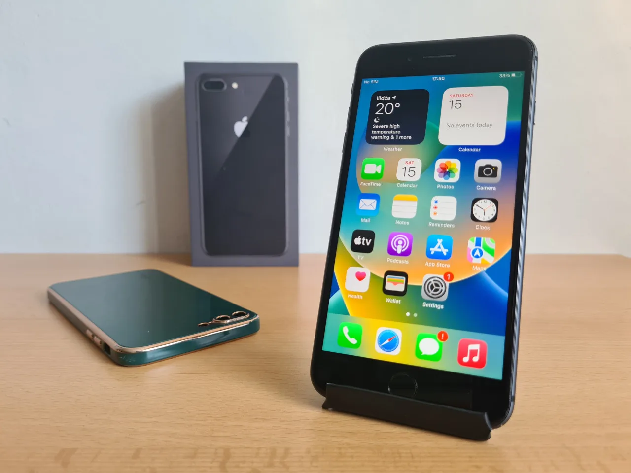 Apple iPhone 8 Plus