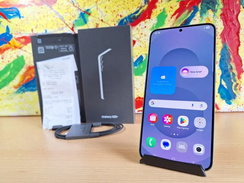 Samsung Galaxy S25+, slika 1
