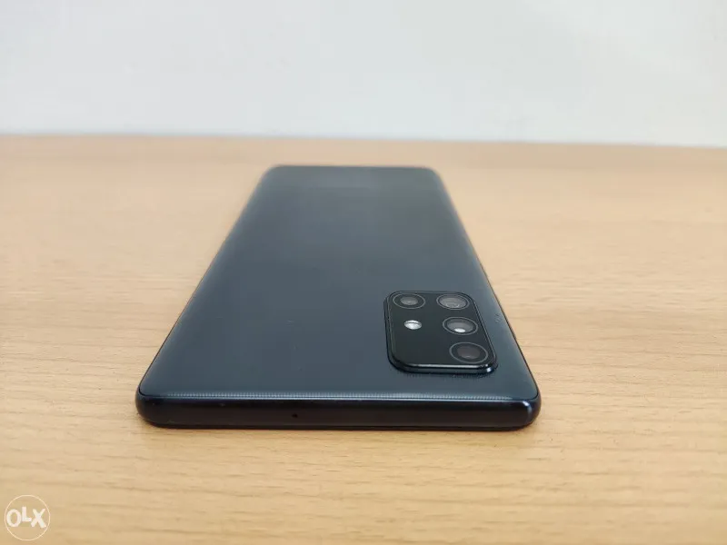 Samsung Galaxy A71, slika 1