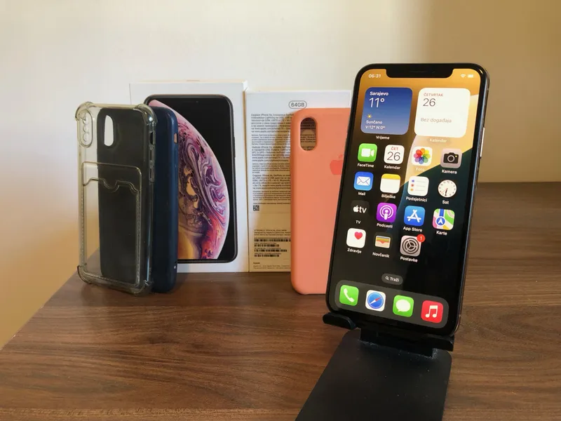 Apple iPhone XS