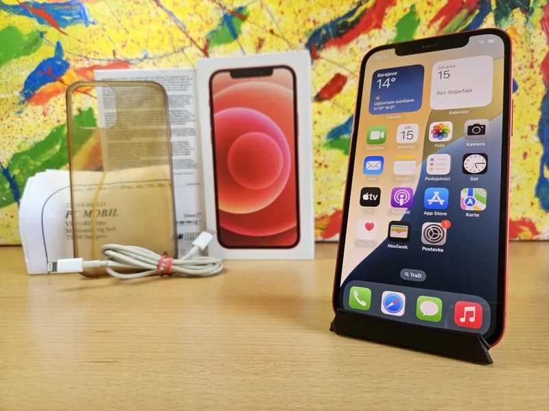 Apple iPhone 12, slika 1