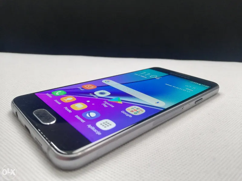 Samsung Galaxy A3 2016, slika 1