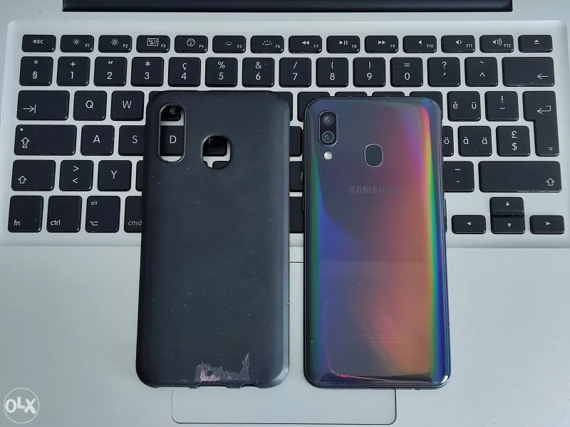 Samsung Galaxy A40, slika 1