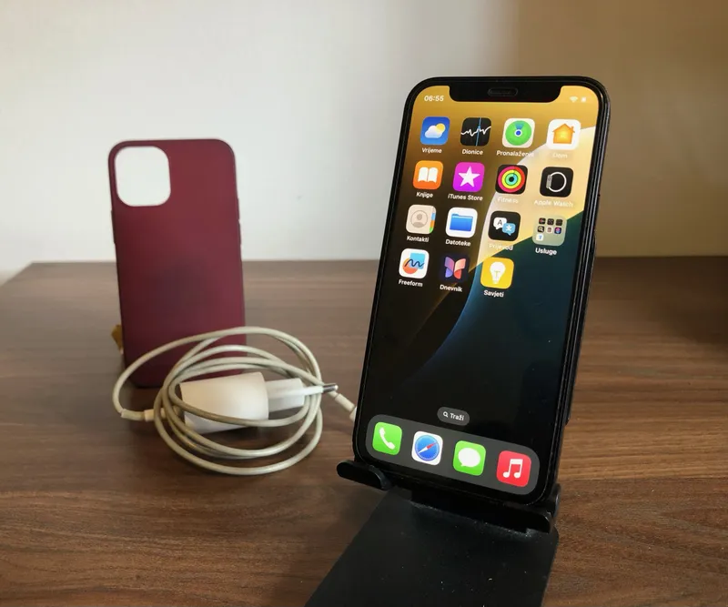 Apple iPhone 12 Mini