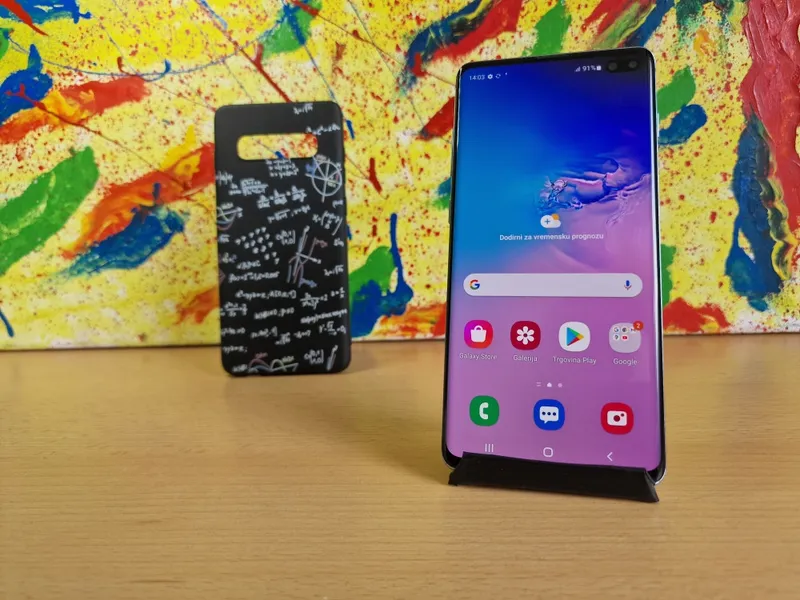 Samsung Galaxy S10+, slika 1