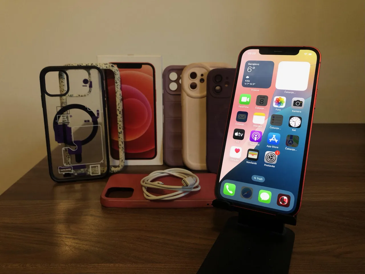 Apple iPhone 12