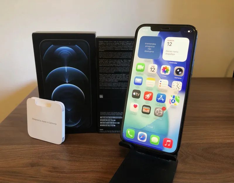 Apple iPhone 12 Pro