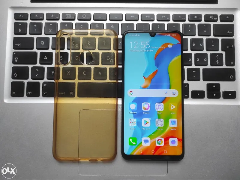 Huawei P30 Lite, slika 1