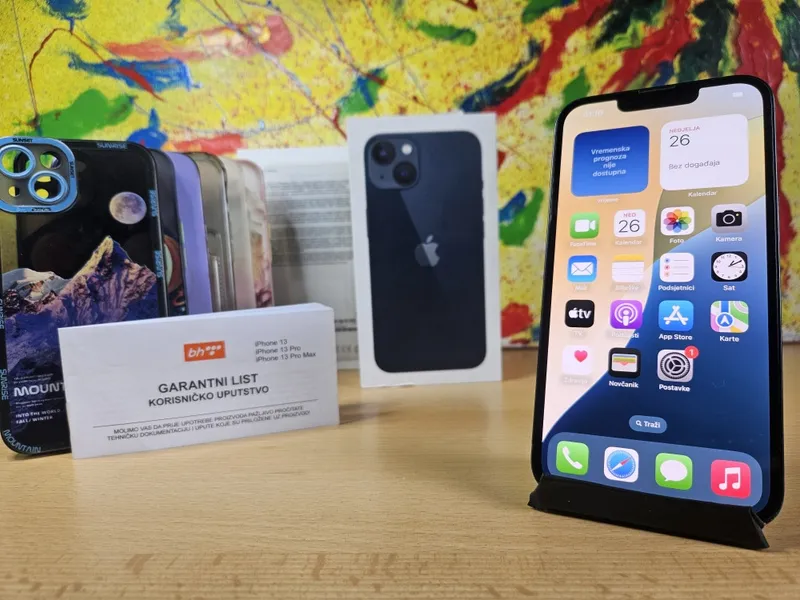Apple iPhone 13, slika 1