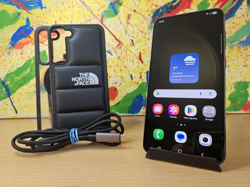 Samsung Galaxy S23+, slika 1
