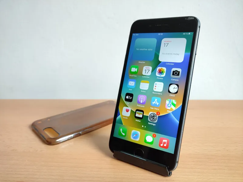 Apple iPhone 8 Plus, slika 1