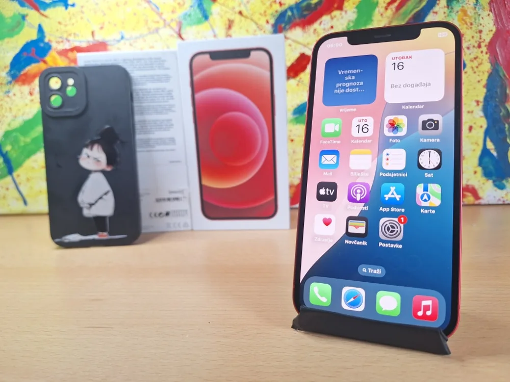 Apple iPhone 12