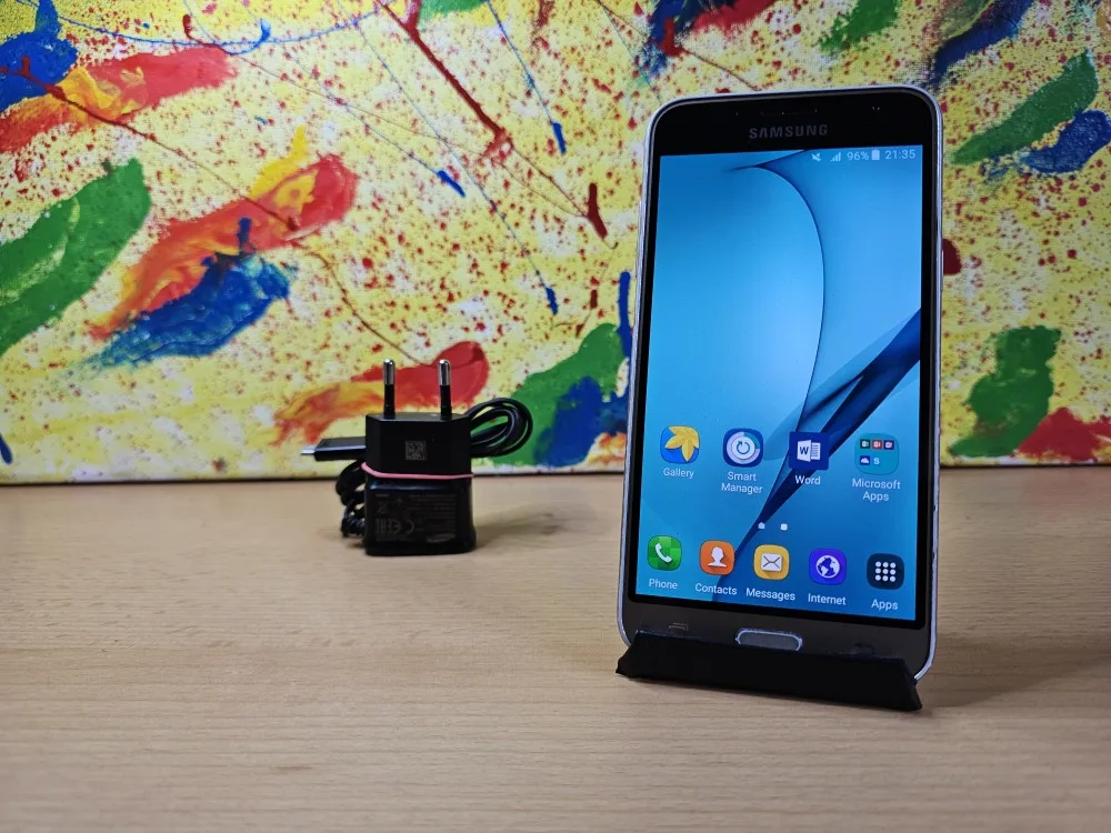 Samsung Galaxy J3