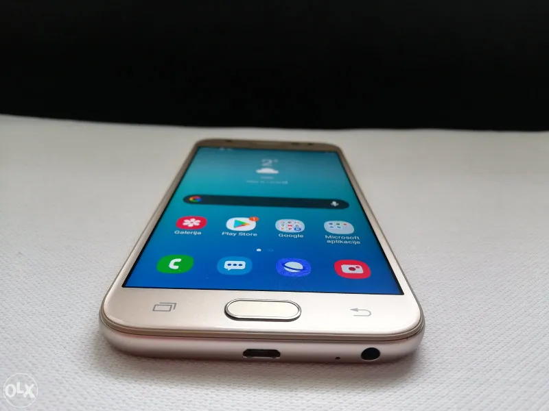 Samsung Galaxy J3, slika 1