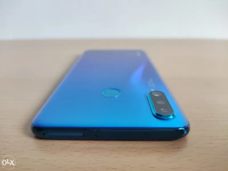 Huawei P30 Lite, slika 1