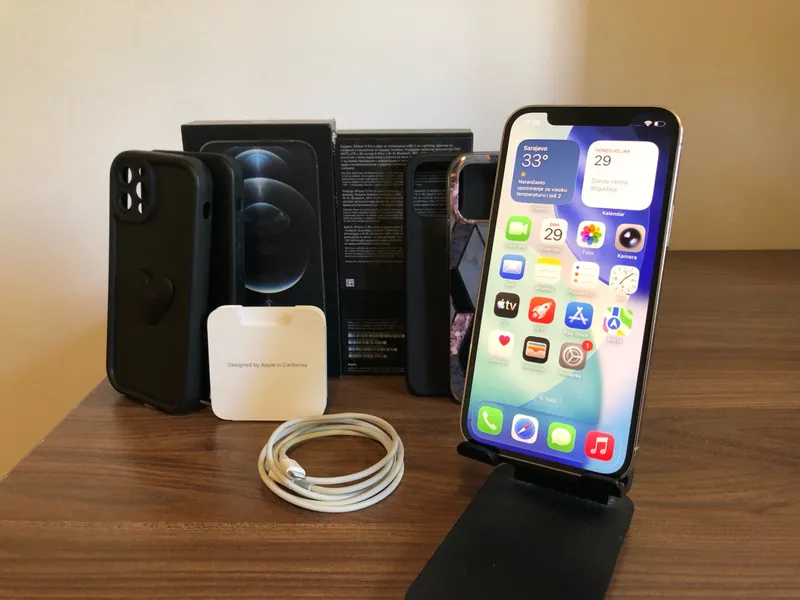 Apple iPhone 12 Pro