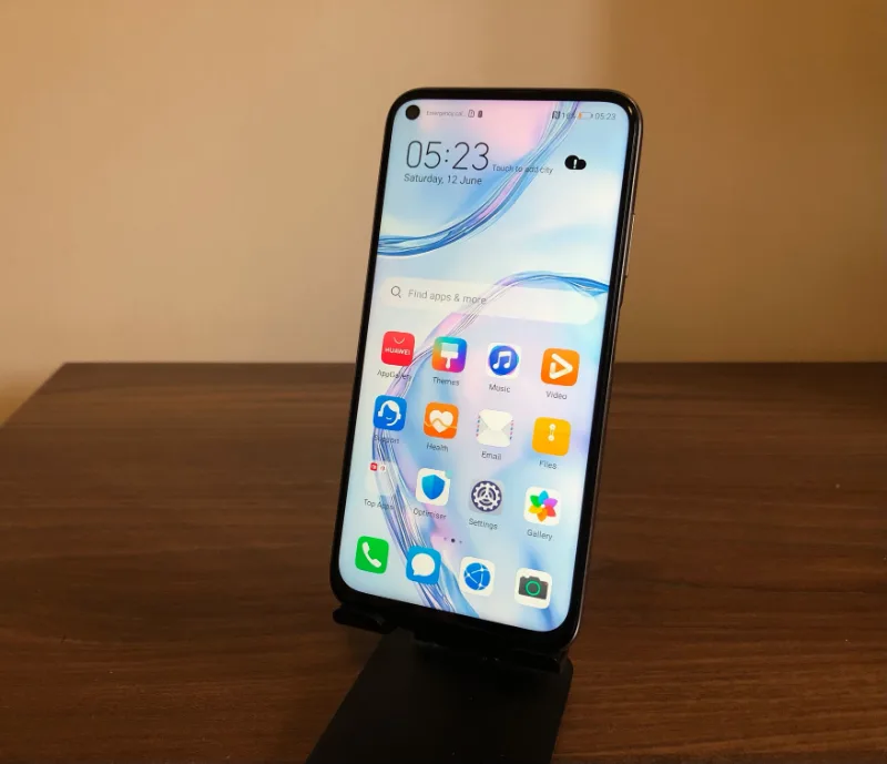 Huawei P40 Lite, slika 1